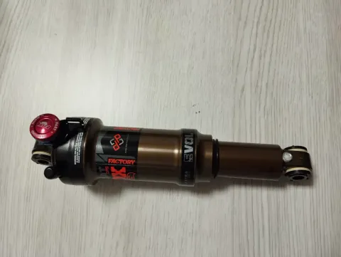 Fox FOX FLOAT ORTA AMORTİSÖR 280GR KİLİTLİ HAVALI TEPME AYARI