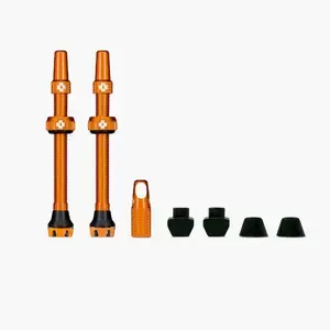 Muc Off MUC-OFF Tubeless Valve Kit Oranje 44mm