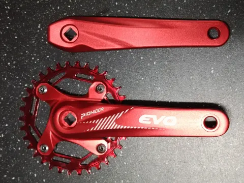 Evo EVO  Aynakol -KIRMIZI  34T, 170 mm, Alüminyum Kare Mil Uyumlu