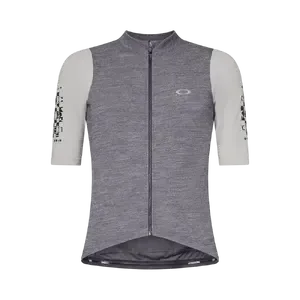 Oakley OAKLEY Off Grid 2.0 Gravel Fietsshirt Korte Mouwen Grijs Heren S
