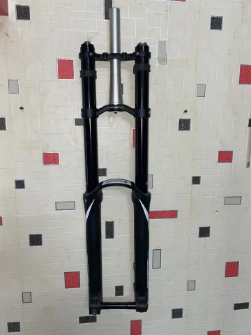 Suntour SUNTOUR BOOST 27,5 DISK 200MM 2730GR HAVALI KONİK SOKMA MİL AMORTİSÖR