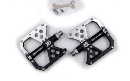 Briviga Briviga Çivili Platform Pedal Rulmanlı Alüminyum