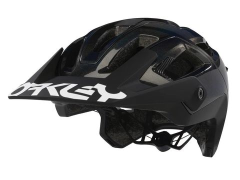 Oakley Oakley DRT5 Maven Mips BOA Ionic+ Bisiklet Kaskı FOS901303 9E3 Black Galaxy Black Grey Medium