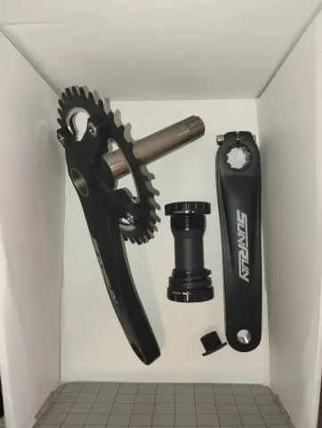 SunRun SUNRUN AYNAKOL 34T 170MM KOL HOLLOWTECH GÖBEK DAHİL