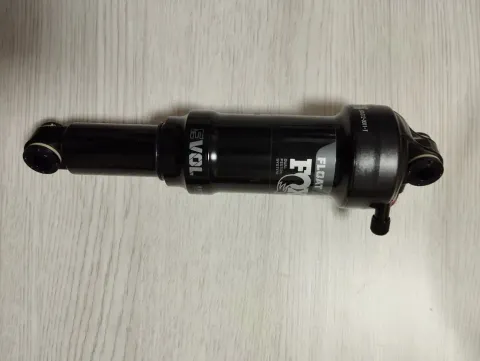 Fox FOX FLOAT ORTA AMORTİSÖR 265GR HAVALI TEPME AYARI